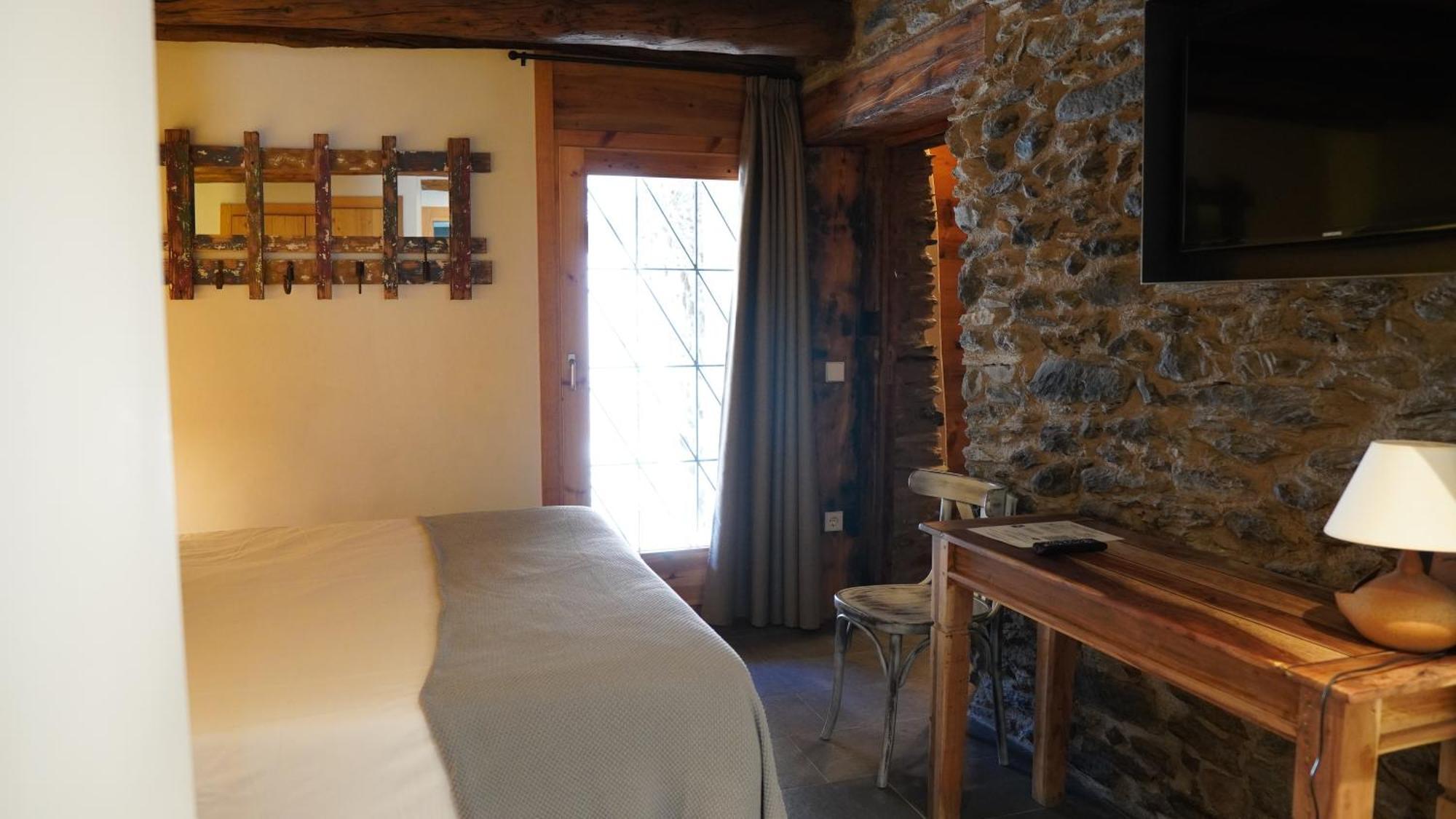 Cal Batlle Casa Rural La Cortinada エクステリア 写真