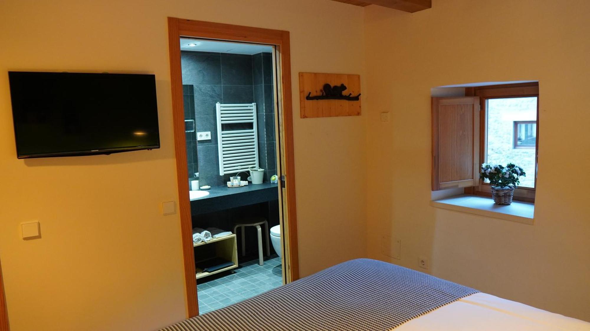 Cal Batlle Casa Rural La Cortinada エクステリア 写真